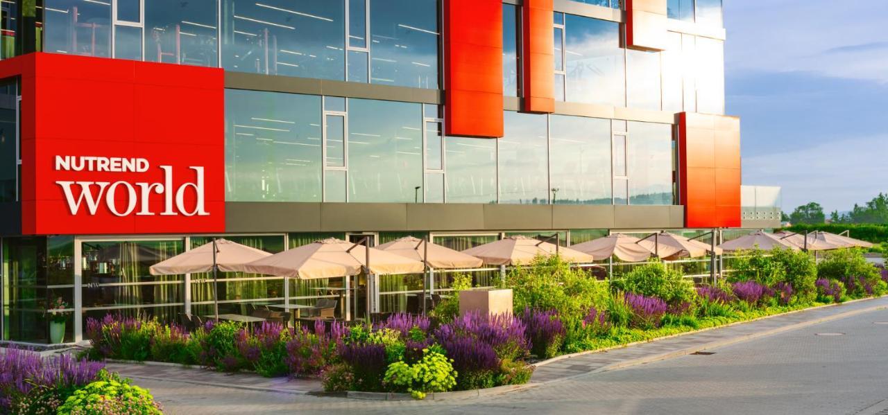 Nutrend World Hotel Olomouc Luaran gambar