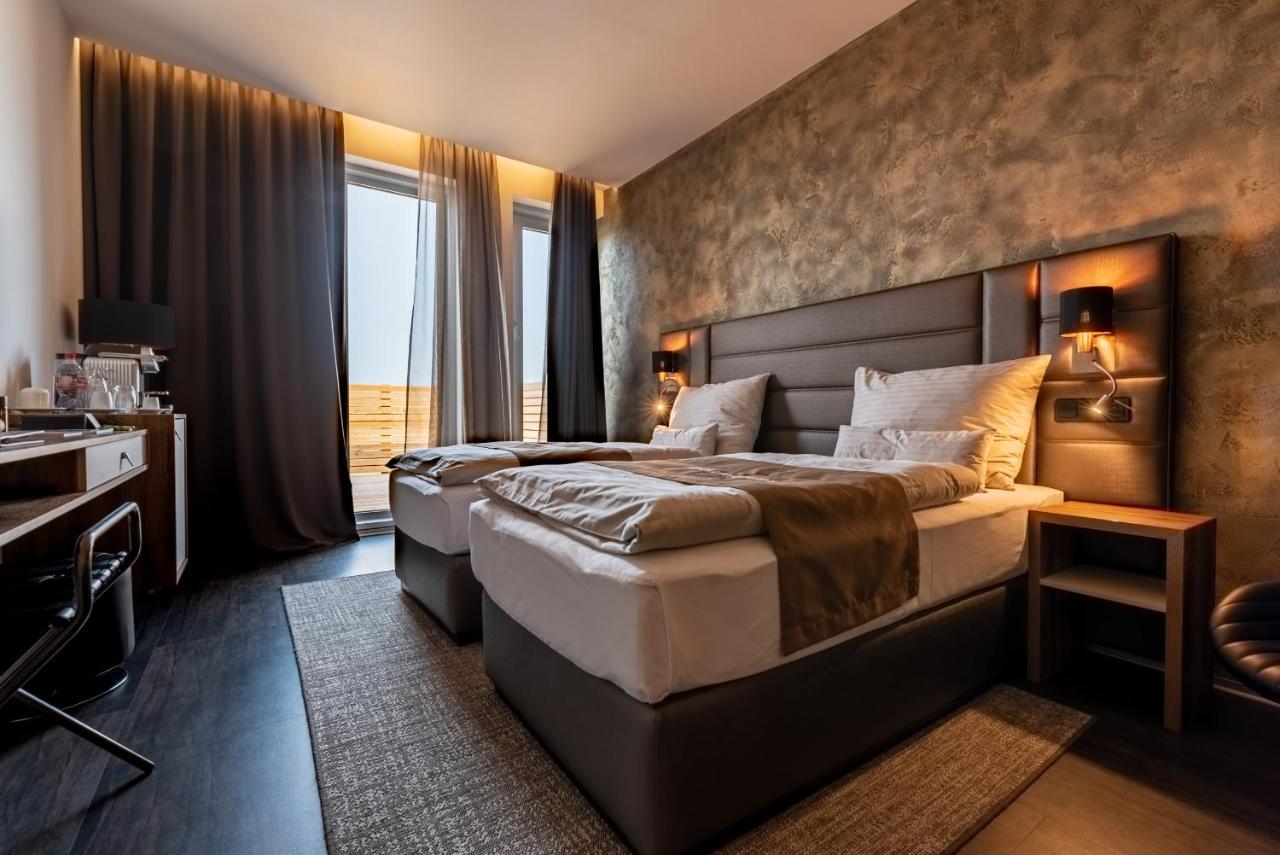 Nutrend World Hotel Olomouc Luaran gambar