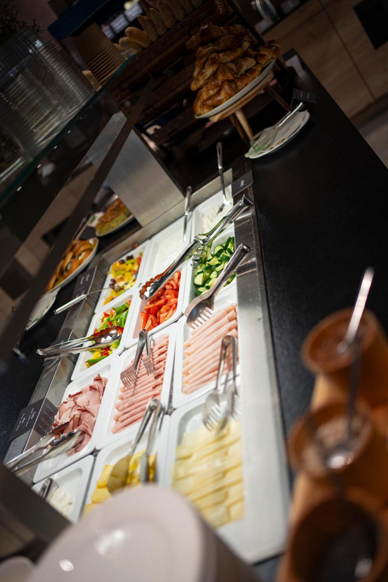 Nutrend World Hotel Olomouc Luaran gambar